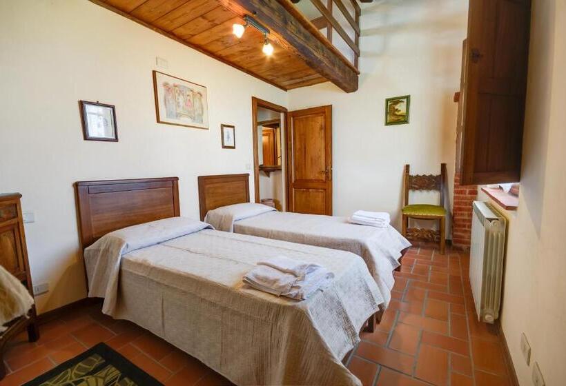 شقة غرفة واحدة مطلة على حمام السباحة, Agriturismo San Francesco