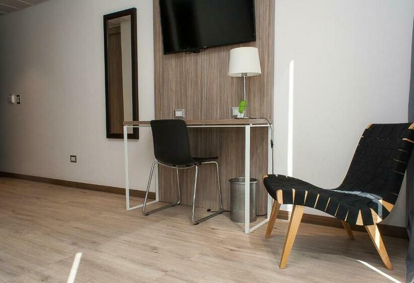 Номер Стандарт, Capital Bellet