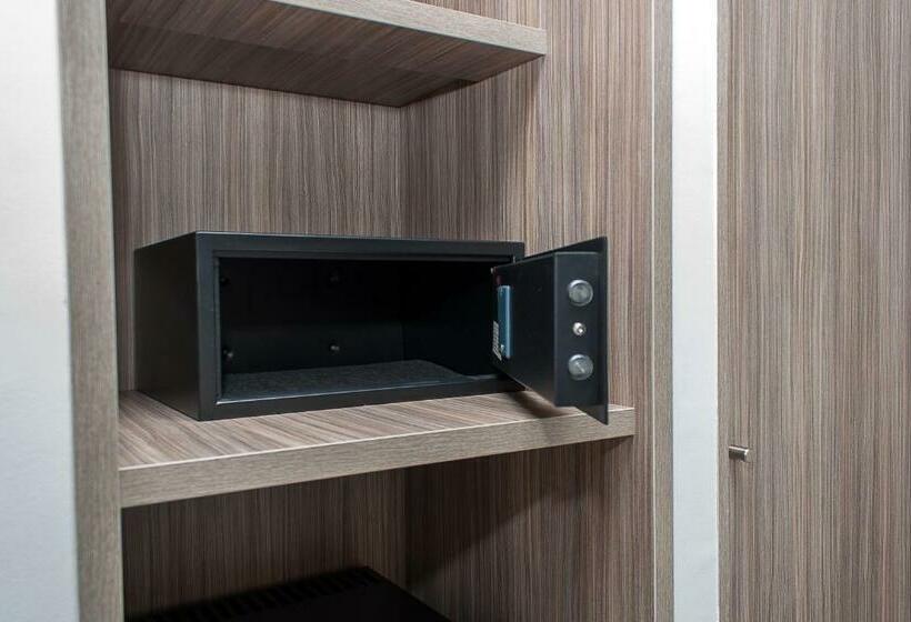 Номер Superior, Capital Bellet