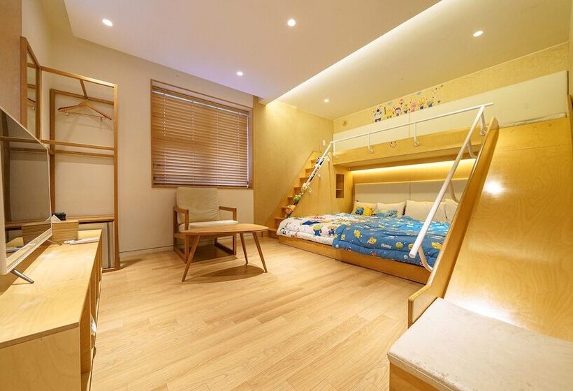 غرفة قياسية, Heyy Chuncheon