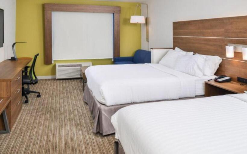 장애인을 위한 스위트, Holiday Inn Express   Alliance, An Ihg