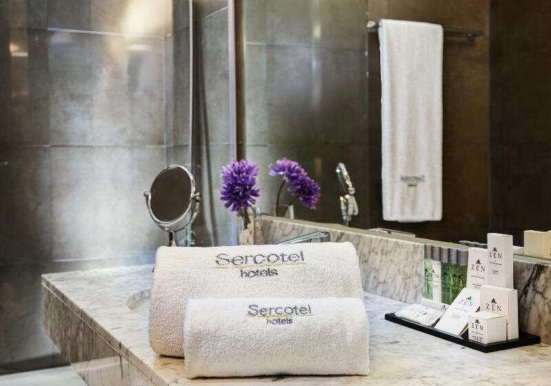 Люкс Адаптированный для Инвалидов, Holiday Inn Express   Alliance, An Ihg