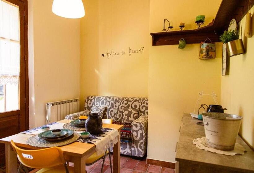 اتاق لوکس, Poggio Verde