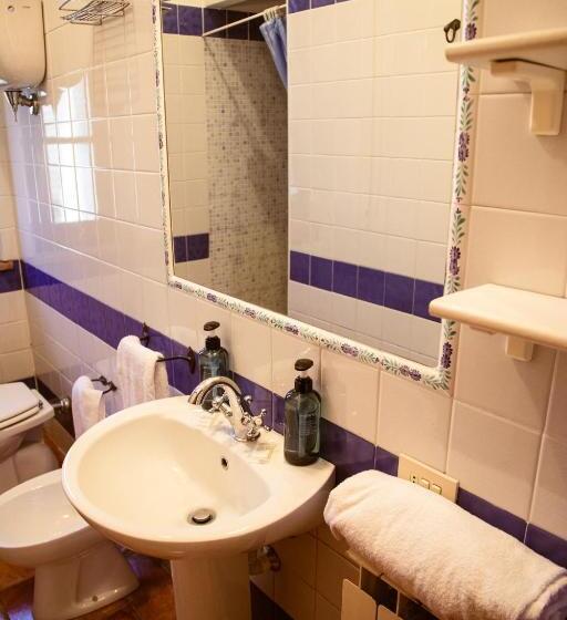 اتاق لوکس, Poggio Verde