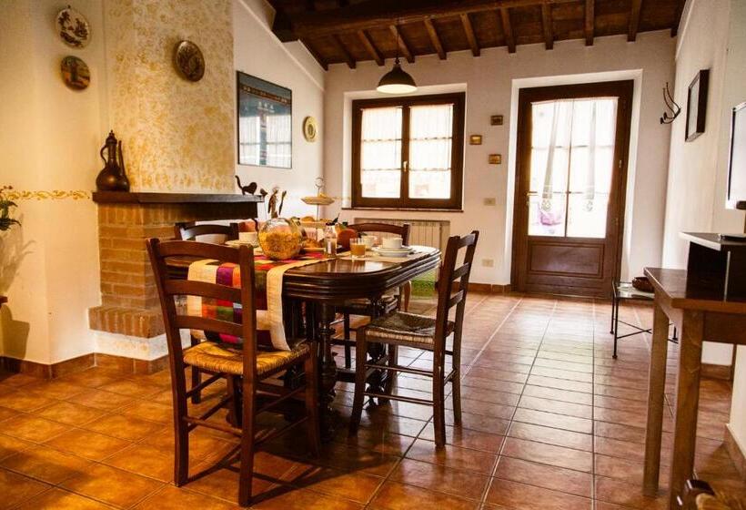 آپارتمان 2 خوابه, Poggio Verde