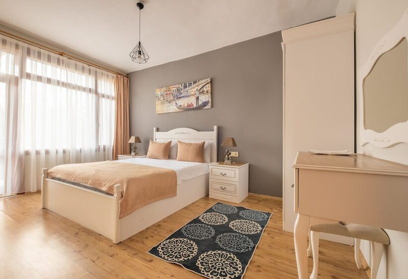 آپارتمان لوکس 1 خوابه, Old Town Deluxe Flats