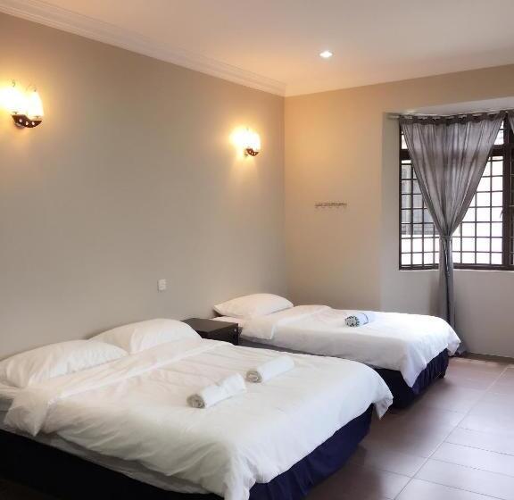 جناح عائلي, Homestay Muar