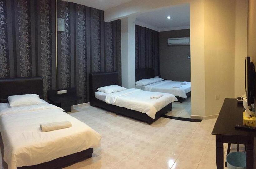 Family Suite, Homestay Muar