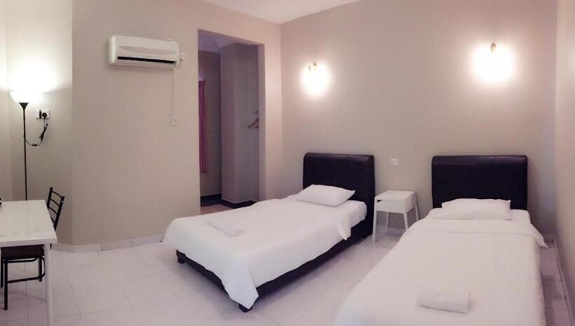 Номер Стандарт, Homestay Muar