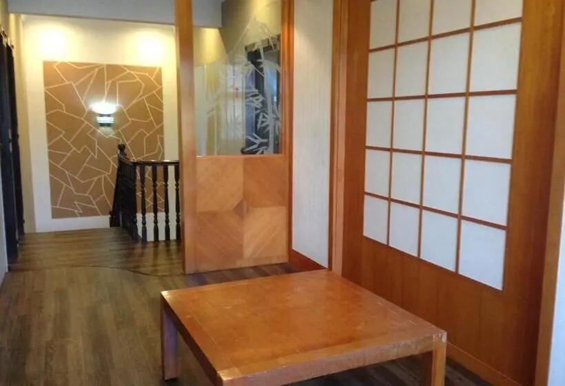 デラックスルーム, Homestay Muar