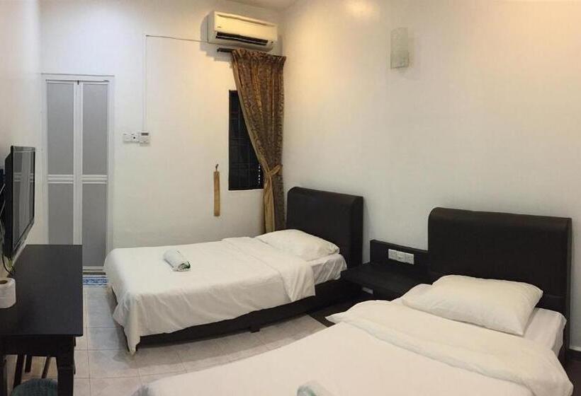 غرفة ديلوكس, Homestay Muar