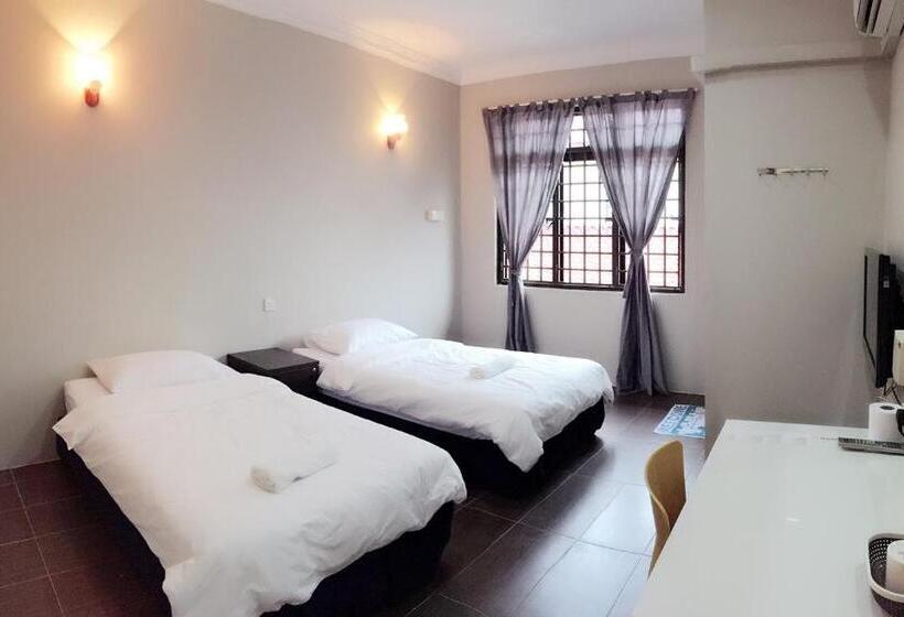 غرفة قياسية, Homestay Muar