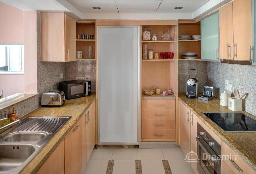 2 Bedroom Apartment with Views, Dream Inn Dubai   Park Island