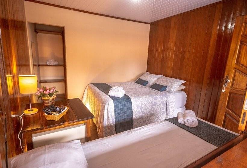 标准间, Amendoeira Praia