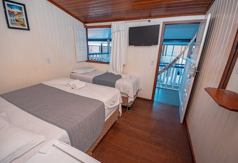 标准间带游泳池, Amendoeira Praia