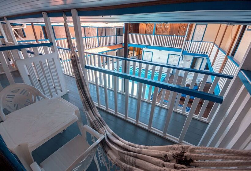 标准间带游泳池, Amendoeira Praia