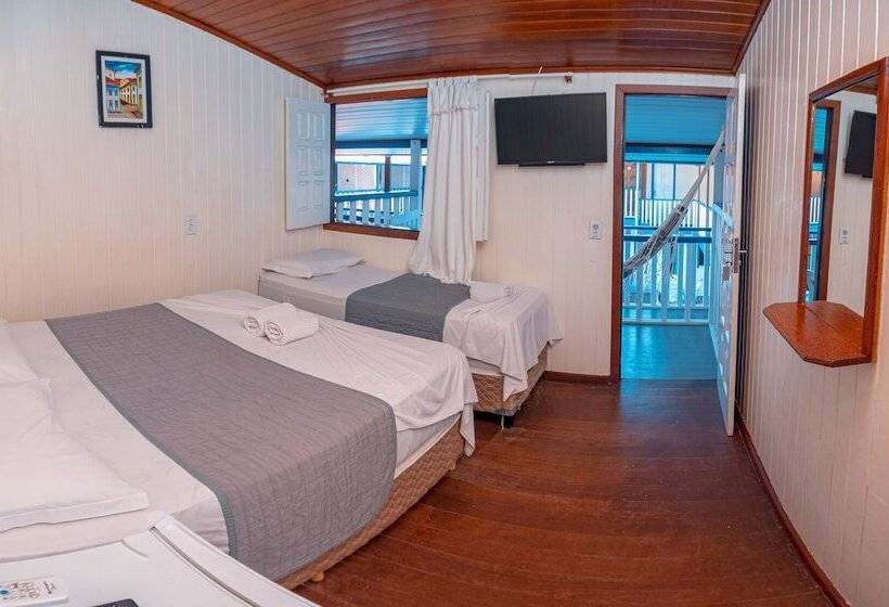 标准间带游泳池, Amendoeira Praia