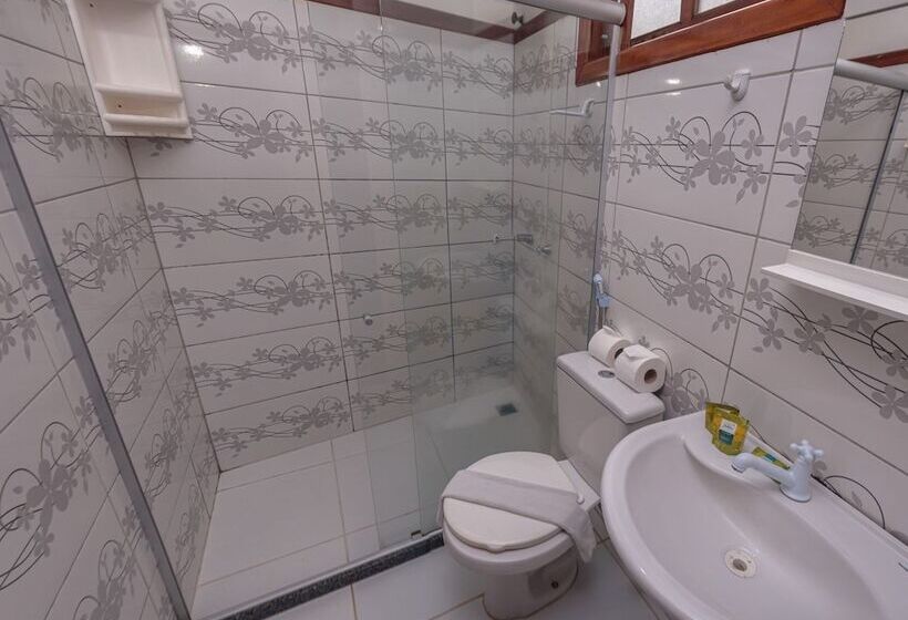 四人高级间, Amendoeira Praia