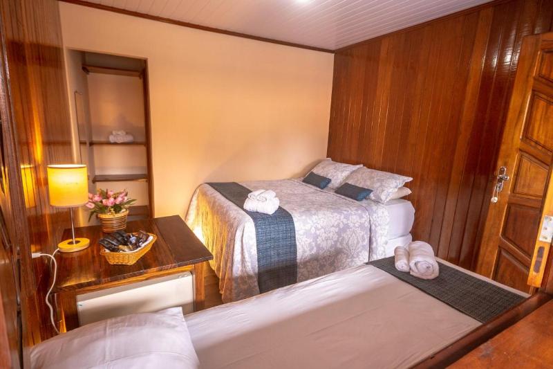 标准间, Amendoeira Praia