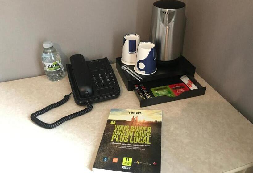 חדר סטנדרט לשלושה, Logis Hotel Saint Joseph