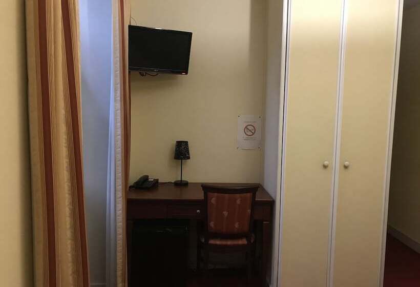 חדר סטנדרט, Logis Hotel Saint Joseph