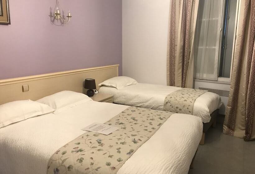 חדר סטנדרט לשלושה, Logis Hotel Saint Joseph