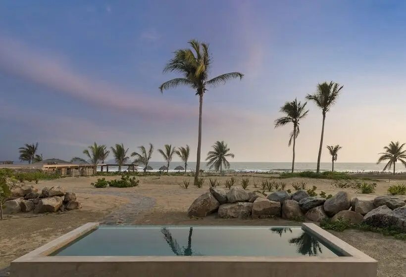 スリーベッドルーム　ヴィラ, Marea Beachfront Villas