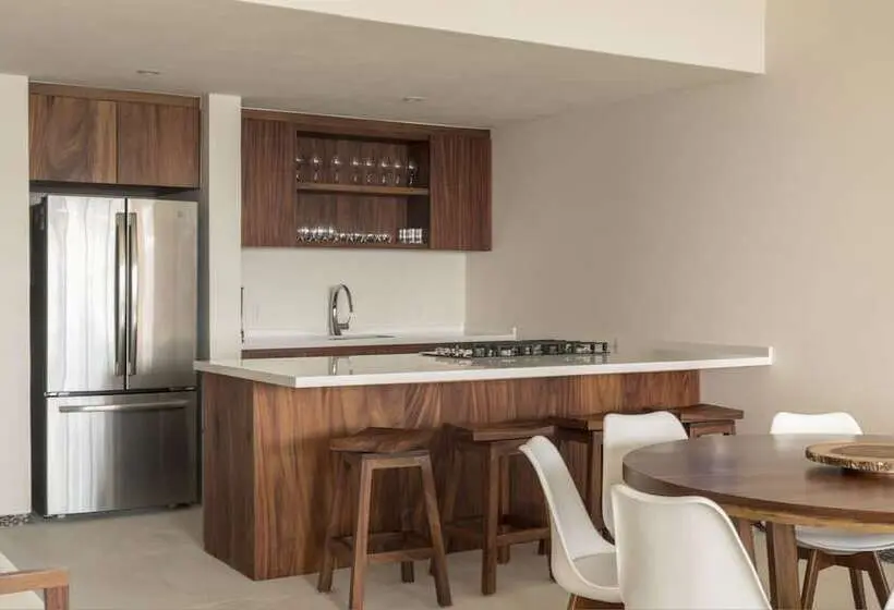 スリーベッドルーム　ヴィラ, Marea Beachfront Villas