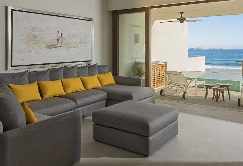 ツーベッドルーム　ヴィラ, Marea Beachfront Villas