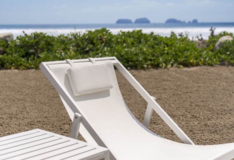 Вилла 3 Спальни, Marea Beachfront Villas