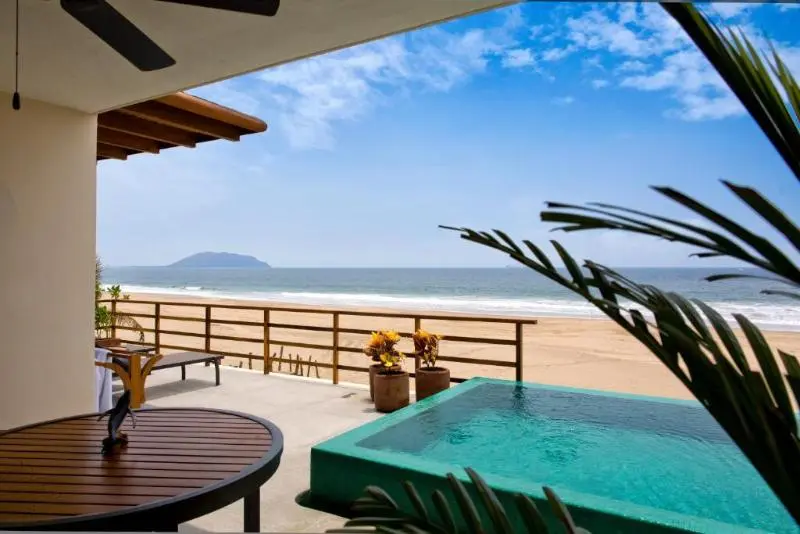 ビラホテル１ベッドルーム, Marea Beachfront Villas