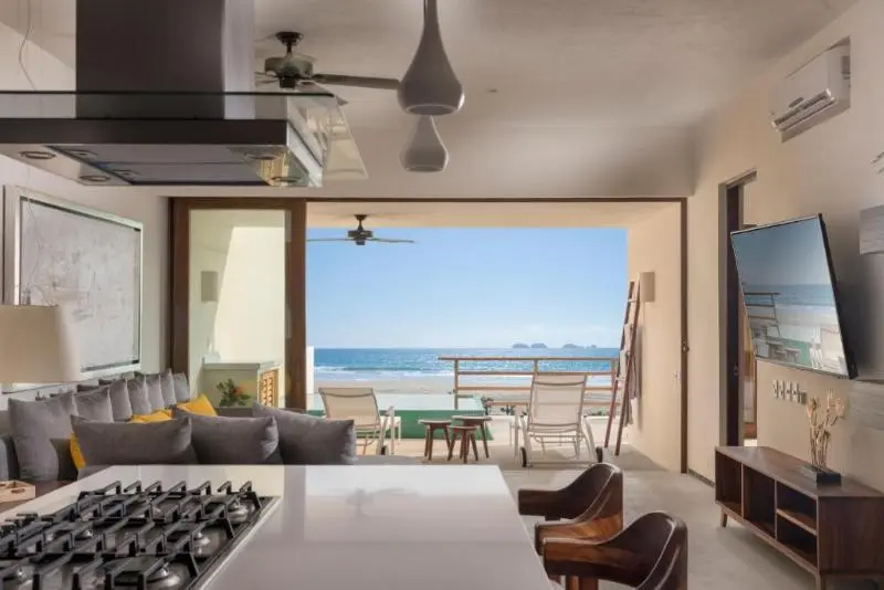 ビラホテル１ベッドルーム, Marea Beachfront Villas