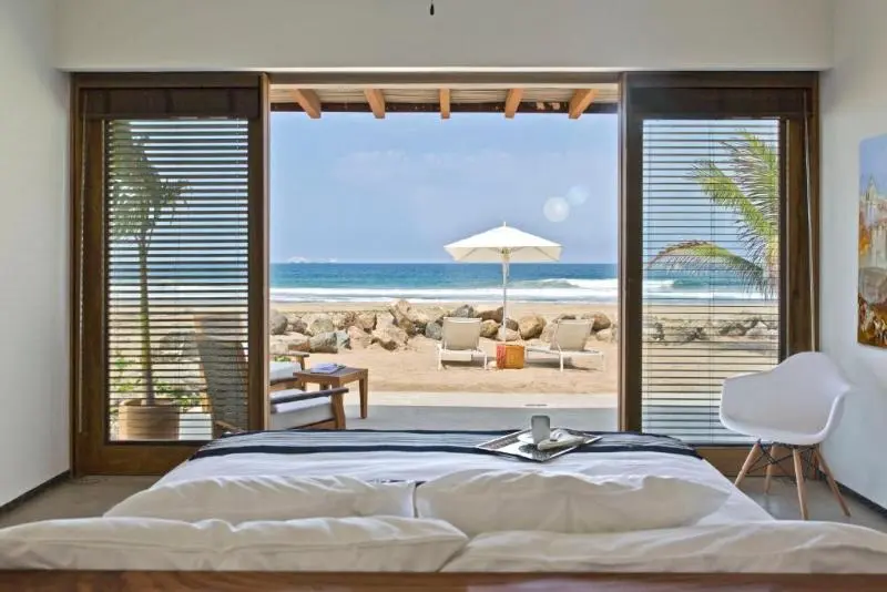 スリーベッドルーム　ヴィラ, Marea Beachfront Villas