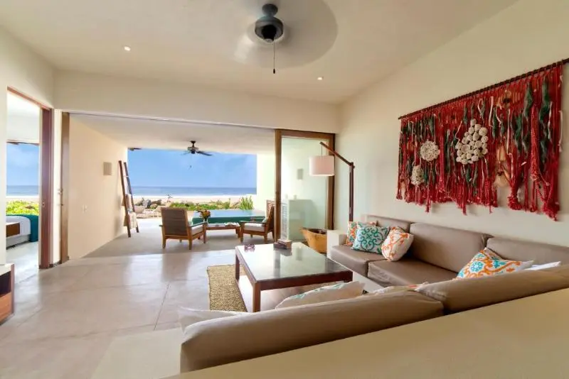 スリーベッドルーム　ヴィラ, Marea Beachfront Villas