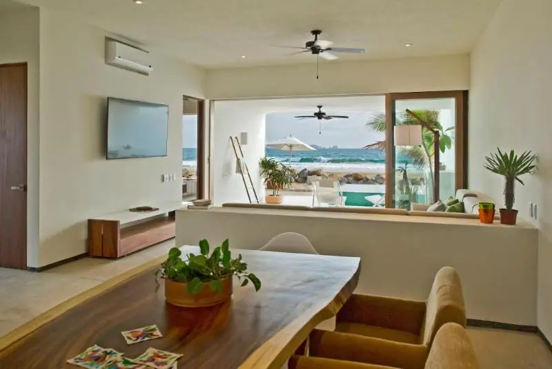 スリーベッドルーム　ヴィラ, Marea Beachfront Villas