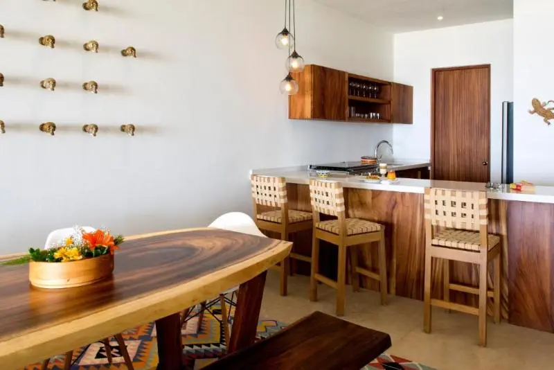 スリーベッドルーム　ヴィラ, Marea Beachfront Villas