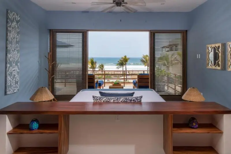 ツーベッドルーム　ヴィラ, Marea Beachfront Villas