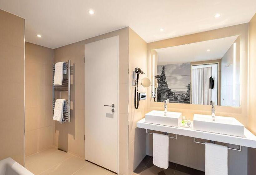 스위트, NH Mannheim