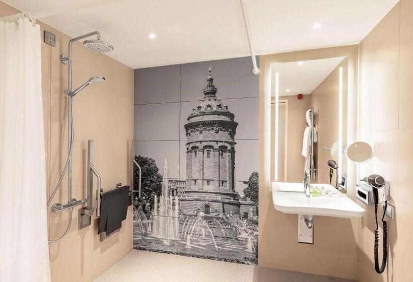 주니어 스위트, NH Mannheim