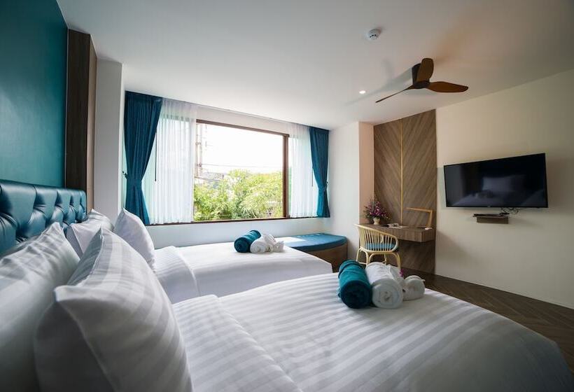 디럭스 룸, Oceana Resort Phuket