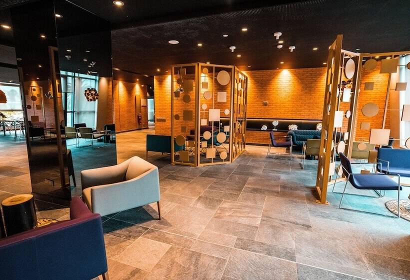 Полулюкс, Onomo Hotel Casablanca City Center