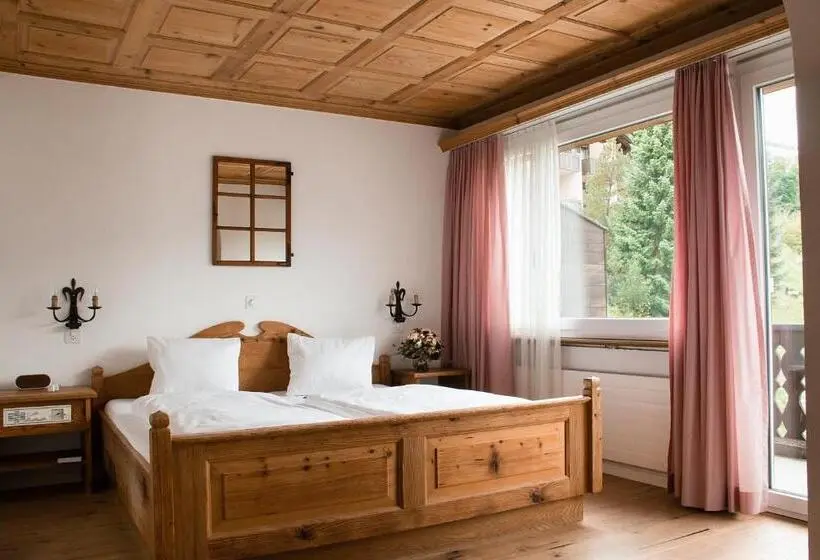 Deluxe Zimmer mit Balkon, Restaurant Chesa