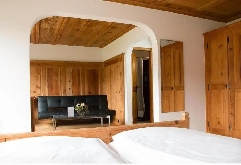 Deluxe Zimmer mit Balkon, Restaurant Chesa