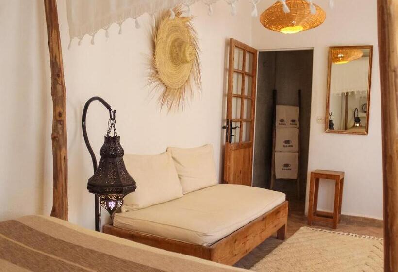 اتاق استاندارد با تراس, Riad Baladin