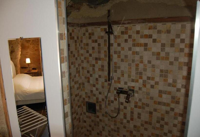 스탠다드 룸, Rocaminori Hôtel