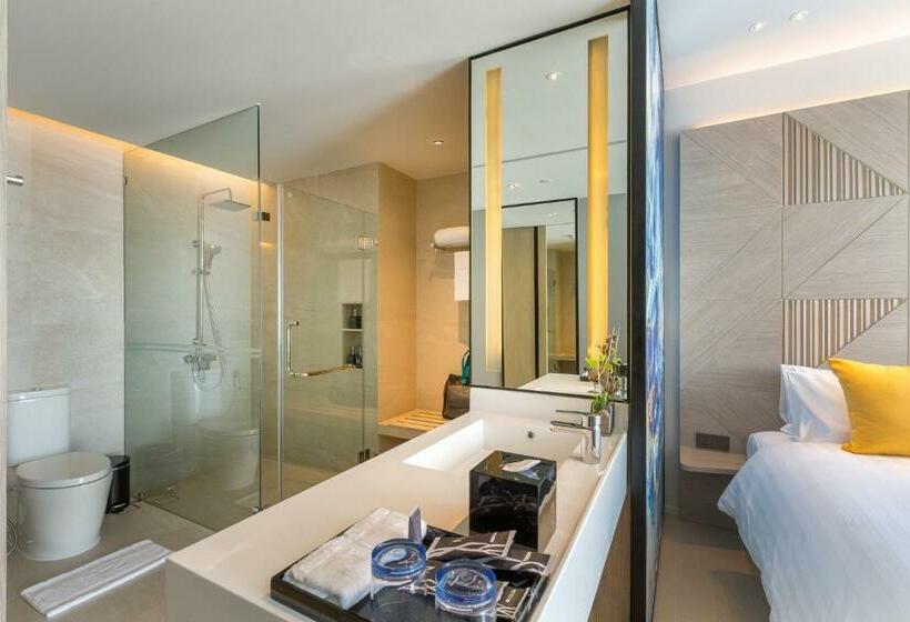 Quarto deluxe, The Nature Phuket   Sha Extra Plus