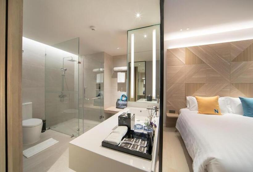 חדר דלוקס נוף לים, The Nature Phuket Sha Extra Plus