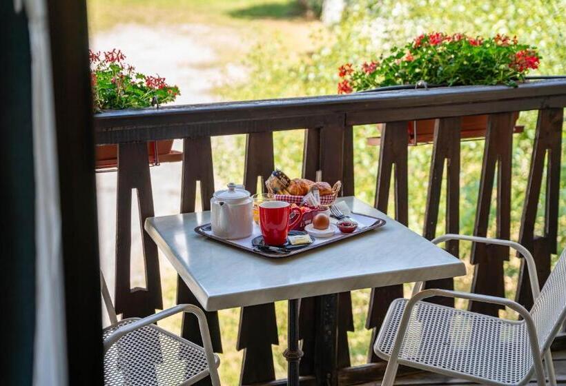 اتاق لوکس با بالکن, Logis Hotel et Spa Le Christiania