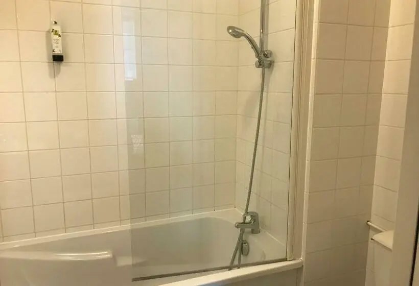 Standard-huone, Logis Hotel Saint Joseph
