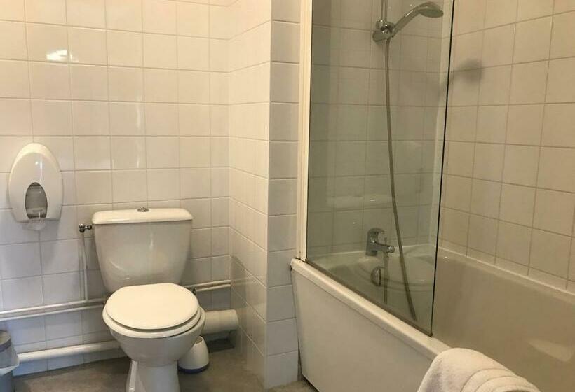 חדר סטנדרט, Logis Hotel Saint Joseph